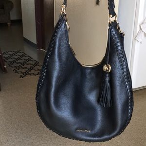 Black Michael Kors Hobo/Crossbody Handbag